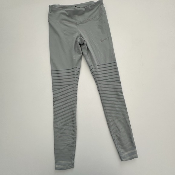 Nike Dri-Fit Capri Leggings, Gray, Sz:  XS (b31) - Picture 1 of 5